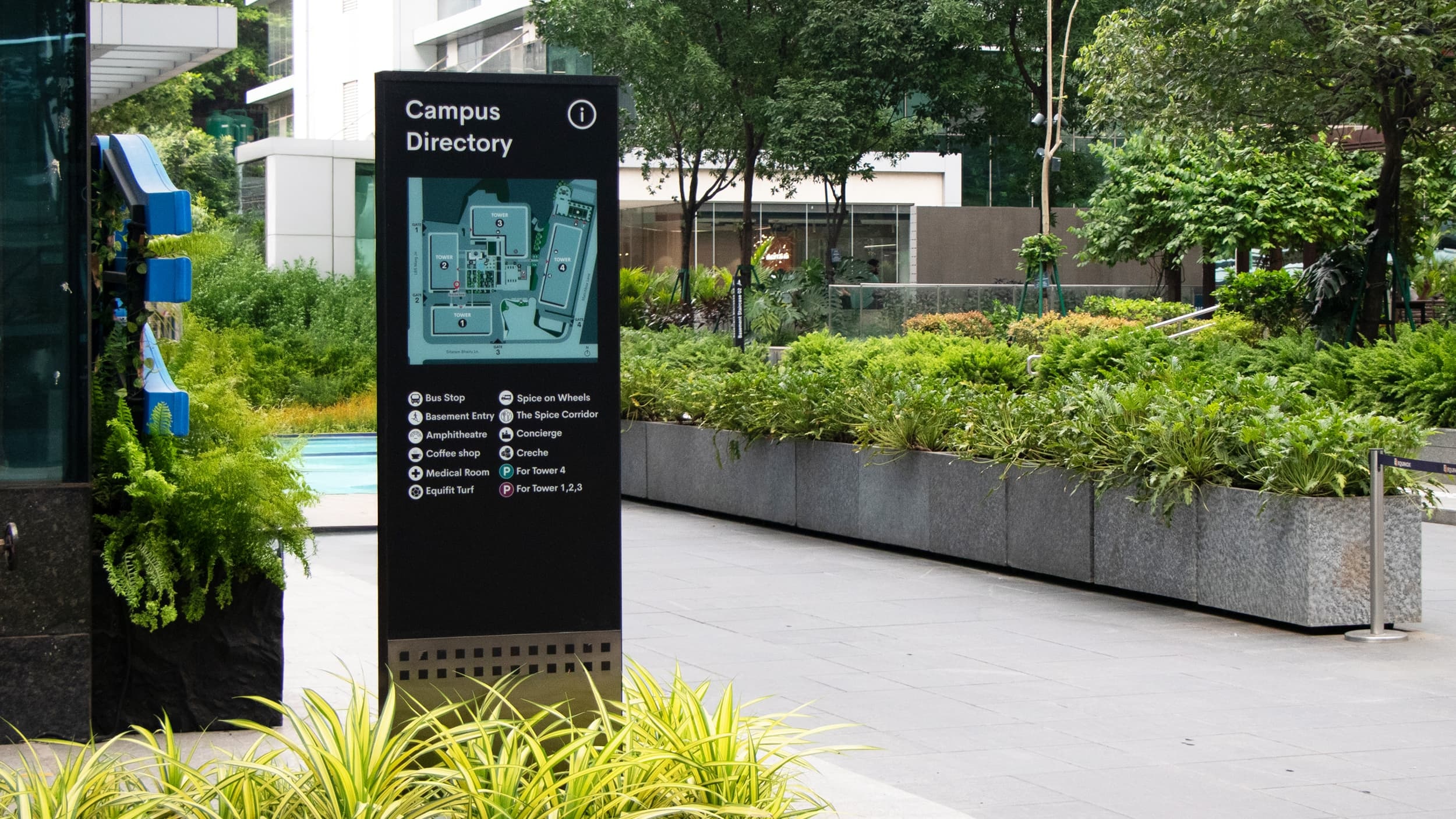 Mumbai Brookfield Outdoor Signage